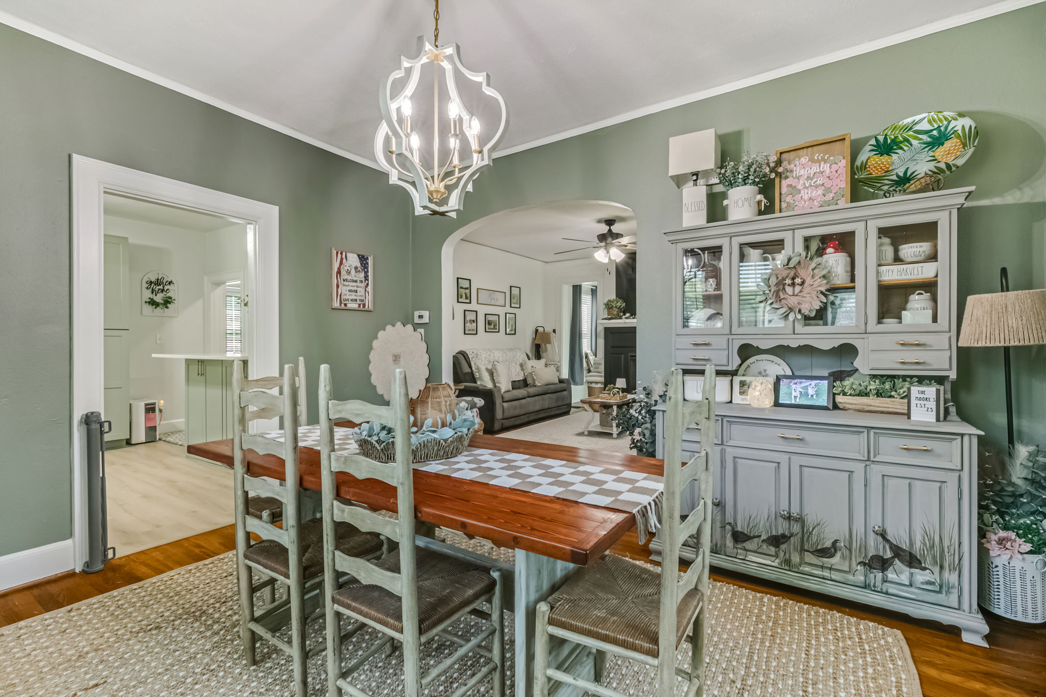  Photo 38