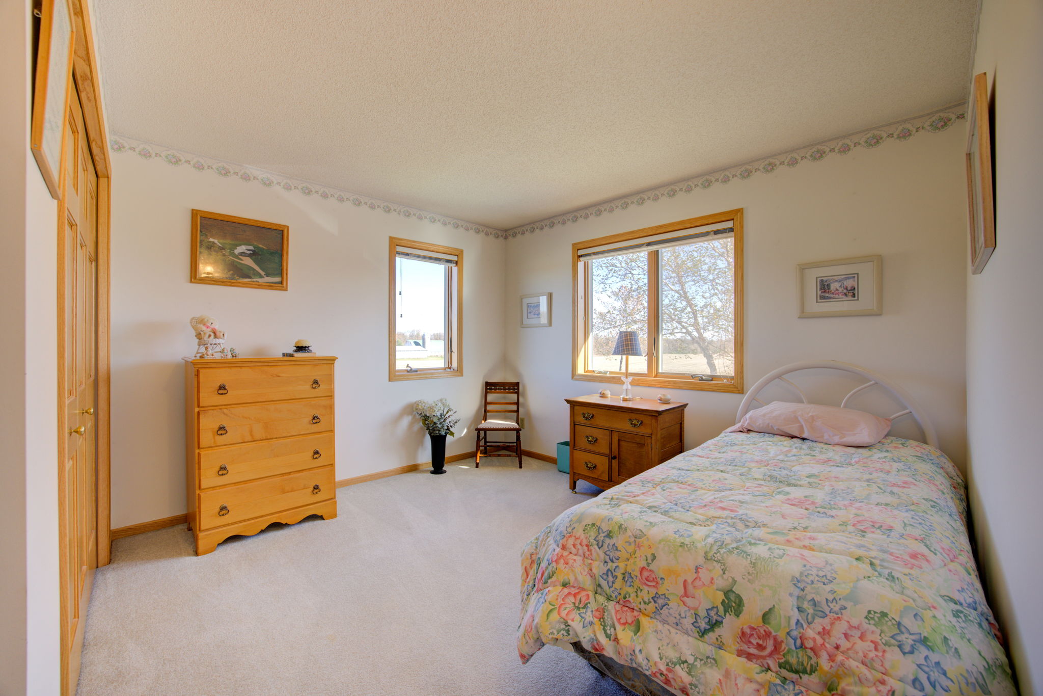 8 Bedroom