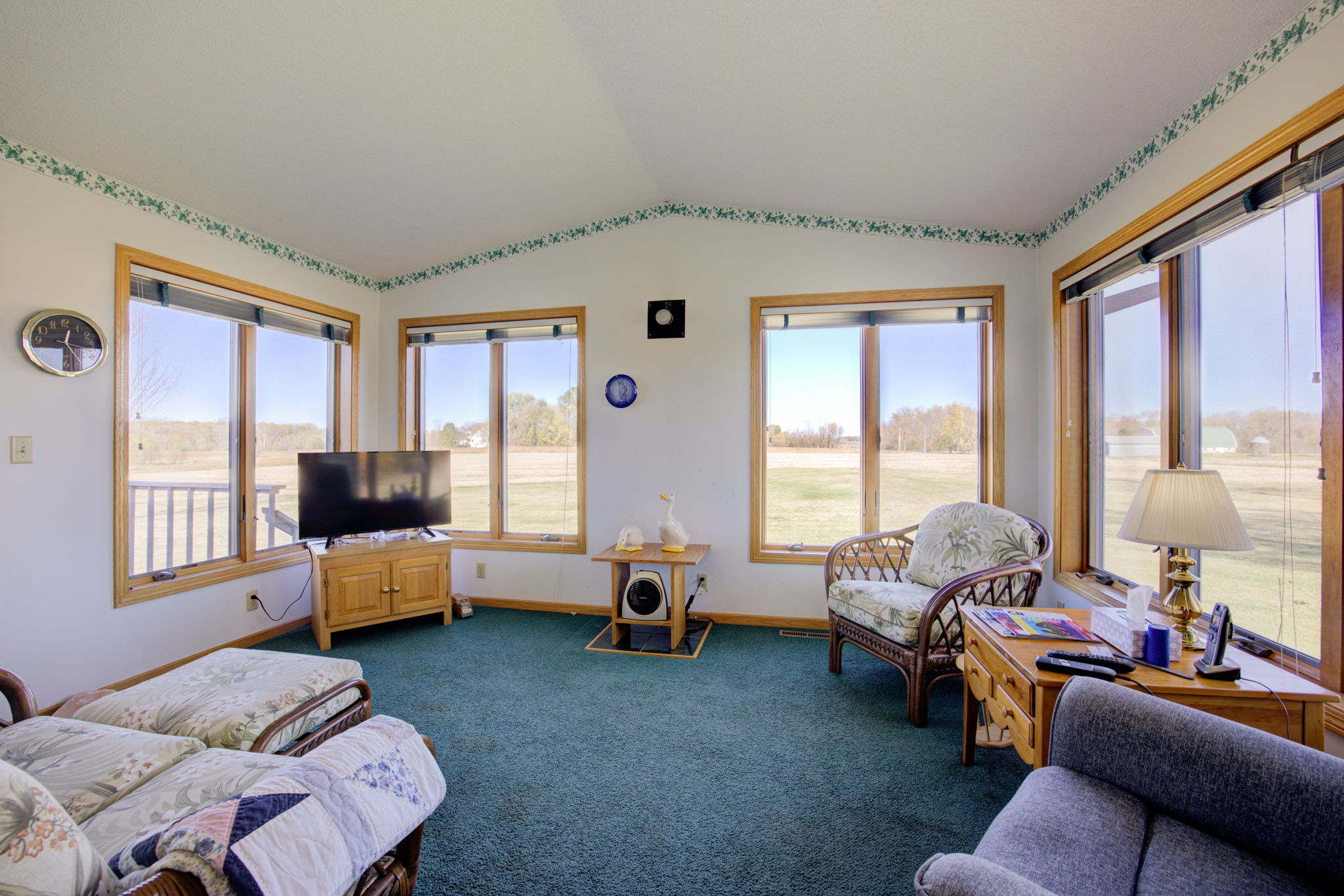 19 Sunroom