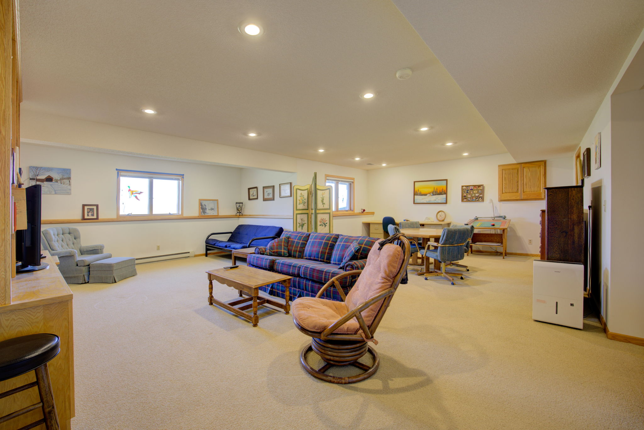 16 Family Room