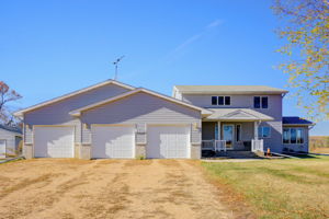 1 Exterior Front