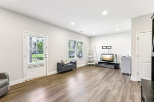 Maddison Towns Ave-S1508-012.jpg