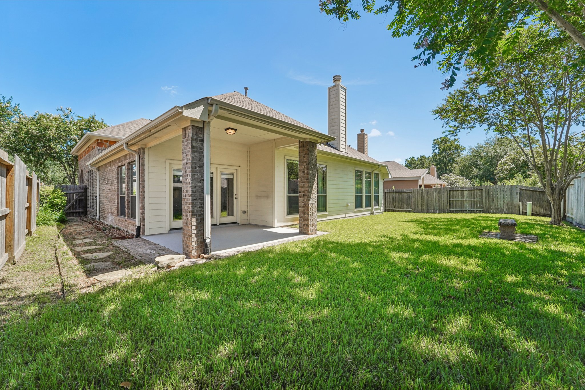 Chris Ridge Ct-S2507-049.jpg