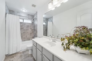 Chris Ridge Ct-S2507-037.jpg