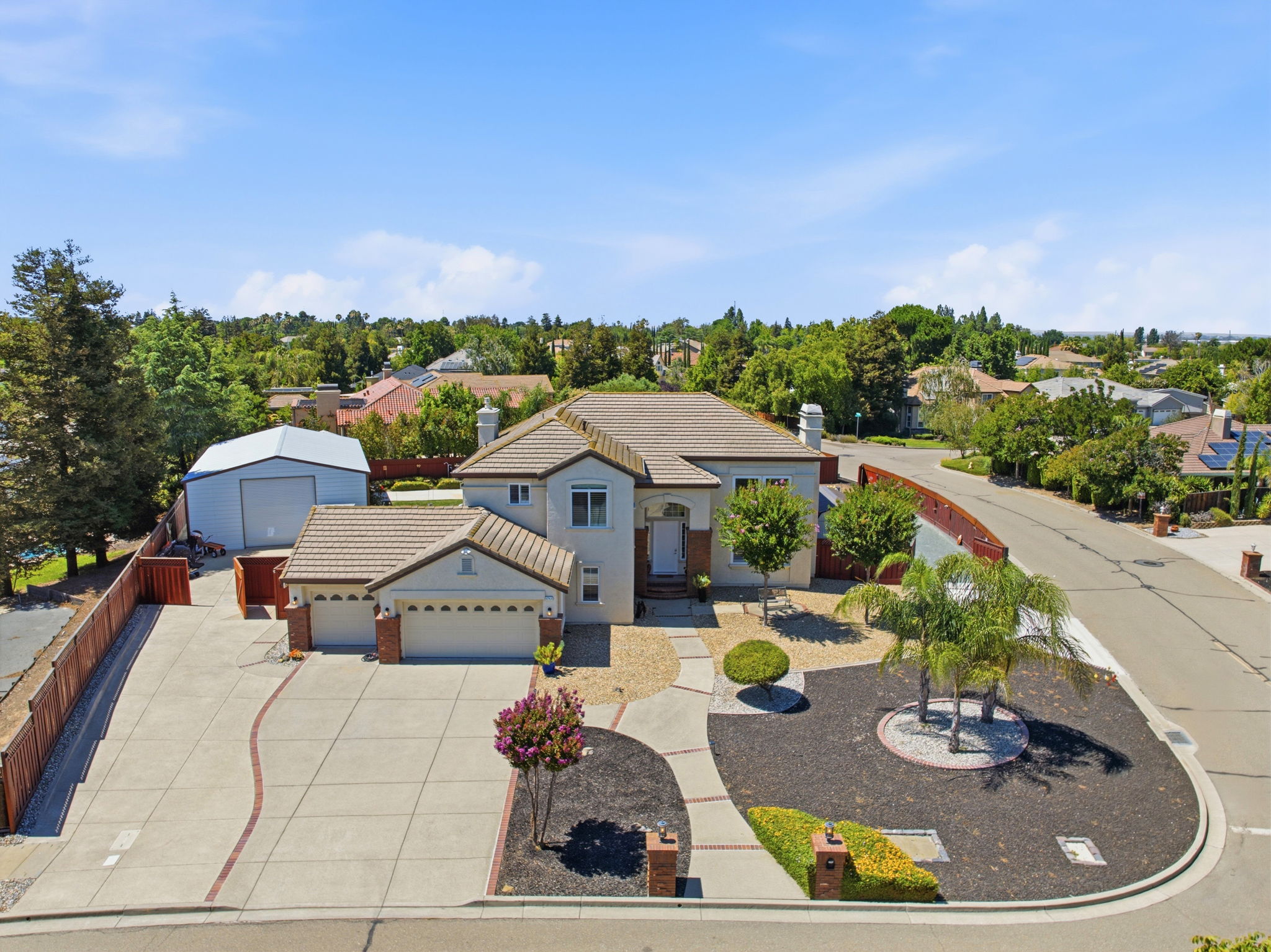 001_F8_AERIAL_2752 Placer Dr
