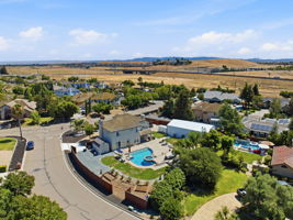 004_F8_AERIAL_2752 Placer Dr