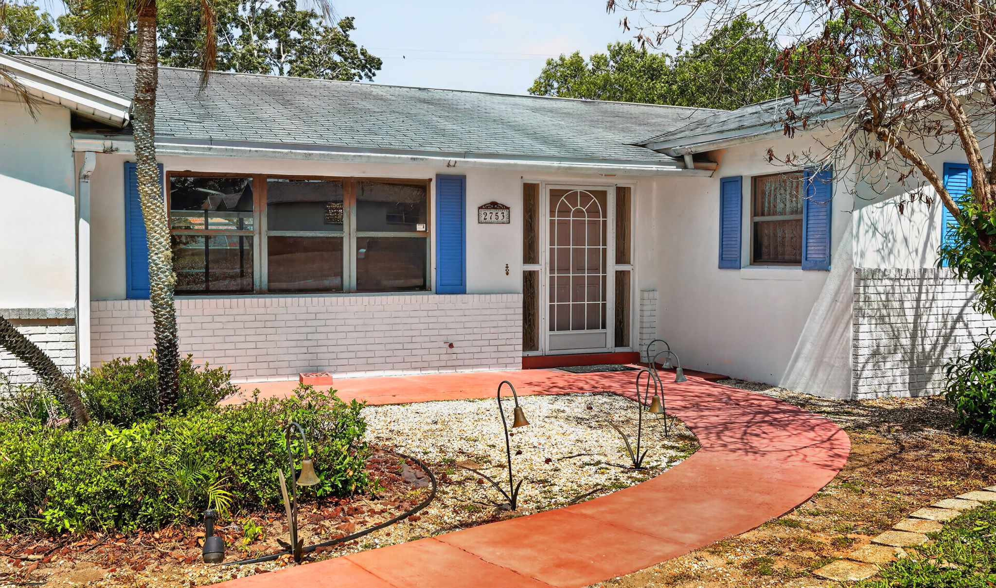 Exterior Front