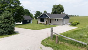  Photo 49