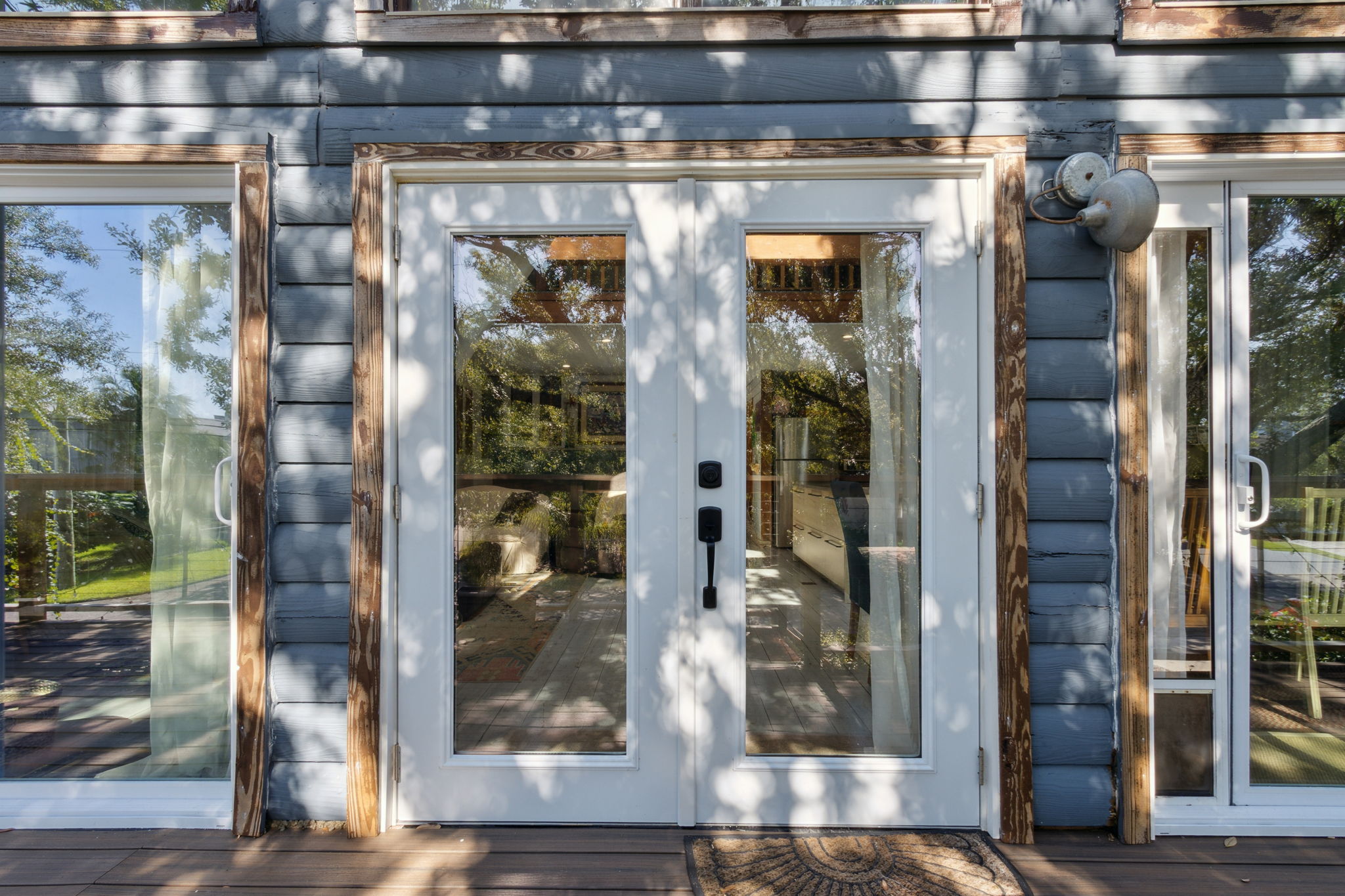 Front Entry Detail