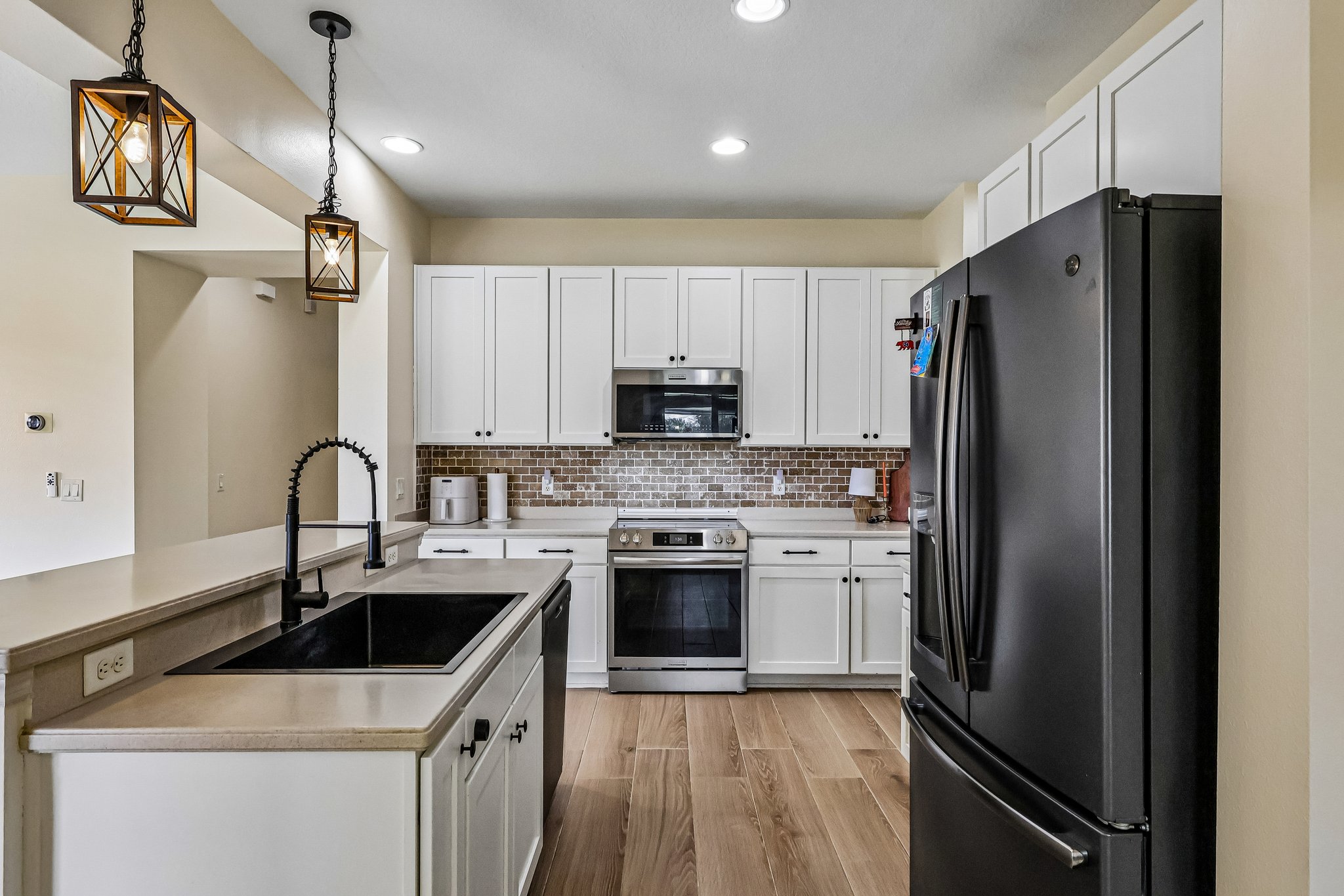 Breezy Meadow Rd-S1610-016.jpg