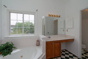 2757 Christopher Farms Dr, Virginia Beach, VA 23453, USA Photo 32