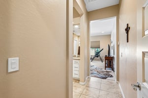 W Tonopah Dr-S2904-033.jpg