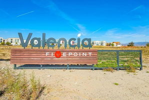 Valencia Five Point Sign