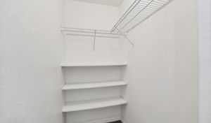 Closet 3