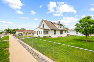22,500 sq' lot