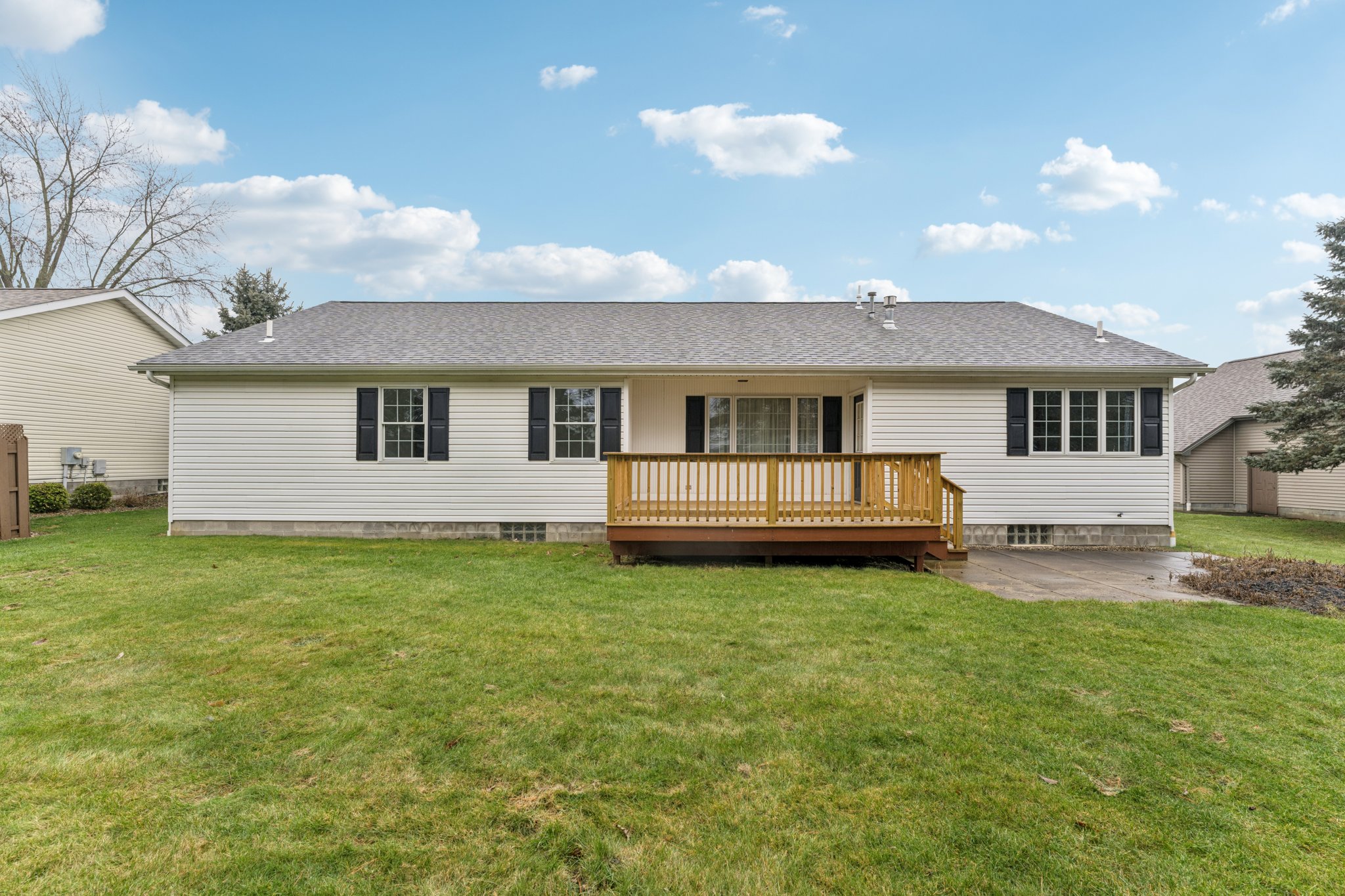 S Bayshore Dr-S1101-049.jpg