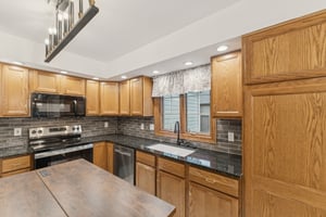 S Bayshore Dr-S1101-014.jpg