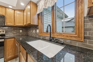 S Bayshore Dr-S1101-015.jpg