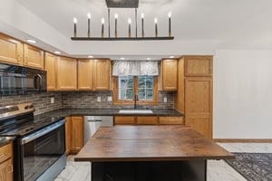 S Bayshore Dr-S1101-018.jpg