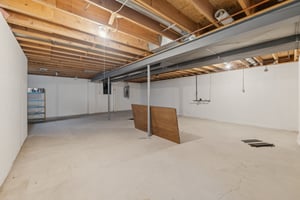 S Bayshore Dr-S1101-038.jpg