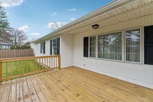 S Bayshore Dr-S1101-046.jpg