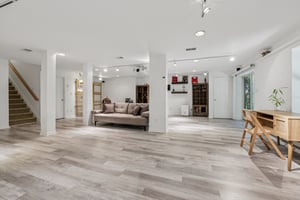 Woodlands Dr-S0909-010.jpg