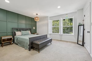 Woodlands Dr-S0909-038.jpg