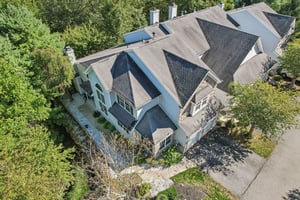 Woodlands Dr-S0909-049.jpg