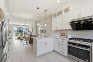 015_F8_2760 Ball Pl unit 2