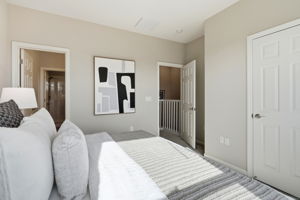 024_F8_2760 Ball Pl unit 2