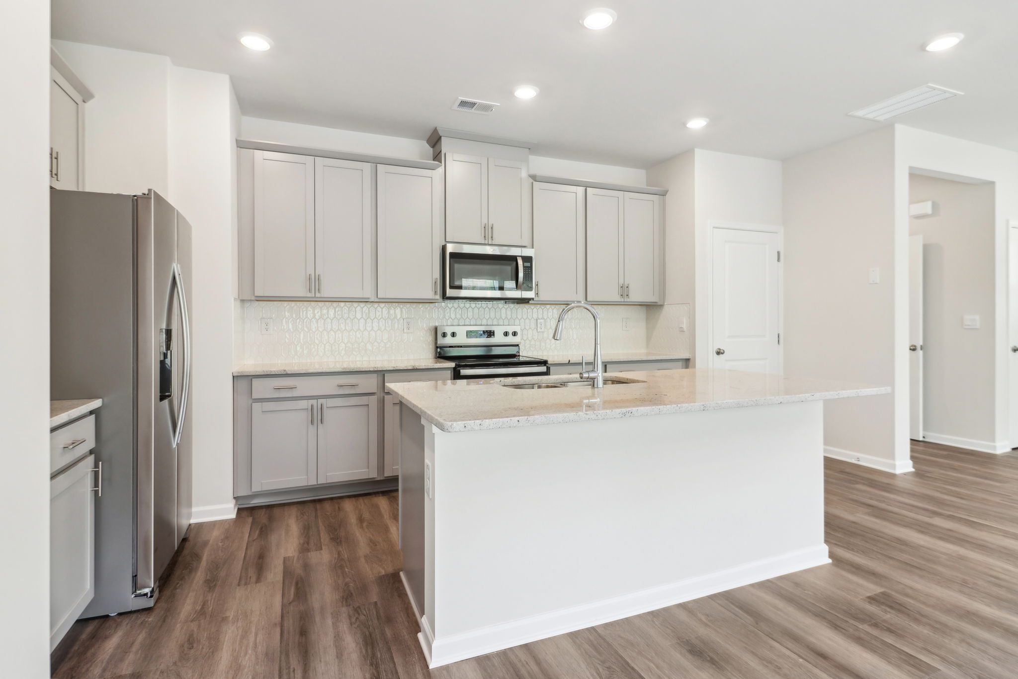 Atlanta - Hawthorne Station - 2762 Aralynn Wy, College Park, GA 30337 - 019