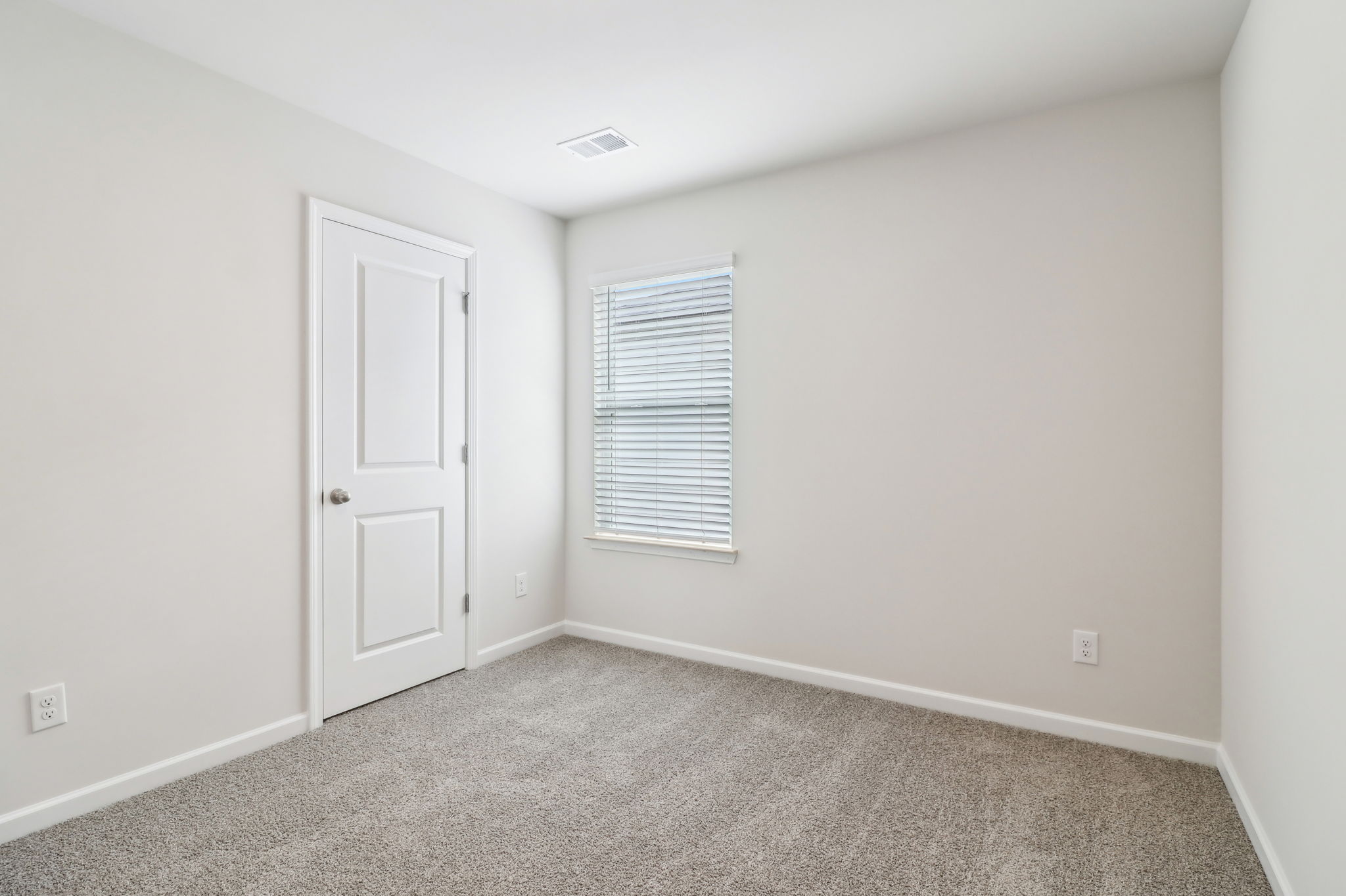 Atlanta - Hawthorne Station - 2762 Aralynn Wy, College Park, GA 30337 - 038