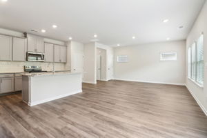 Atlanta - Hawthorne Station - 2762 Aralynn Wy, College Park, GA 30337 - 016