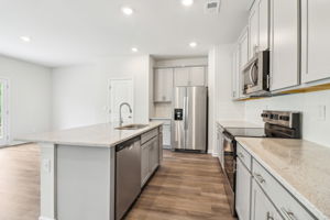 Atlanta - Hawthorne Station - 2762 Aralynn Wy, College Park, GA 30337 - 017