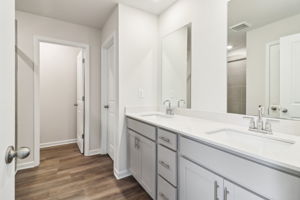 Atlanta - Hawthorne Station - 2762 Aralynn Wy, College Park, GA 30337 - 044