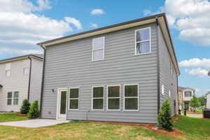 Atlanta - Hawthorne Station - 2762 Aralynn Wy, College Park, GA 30337 - 050