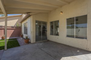  Photo 48