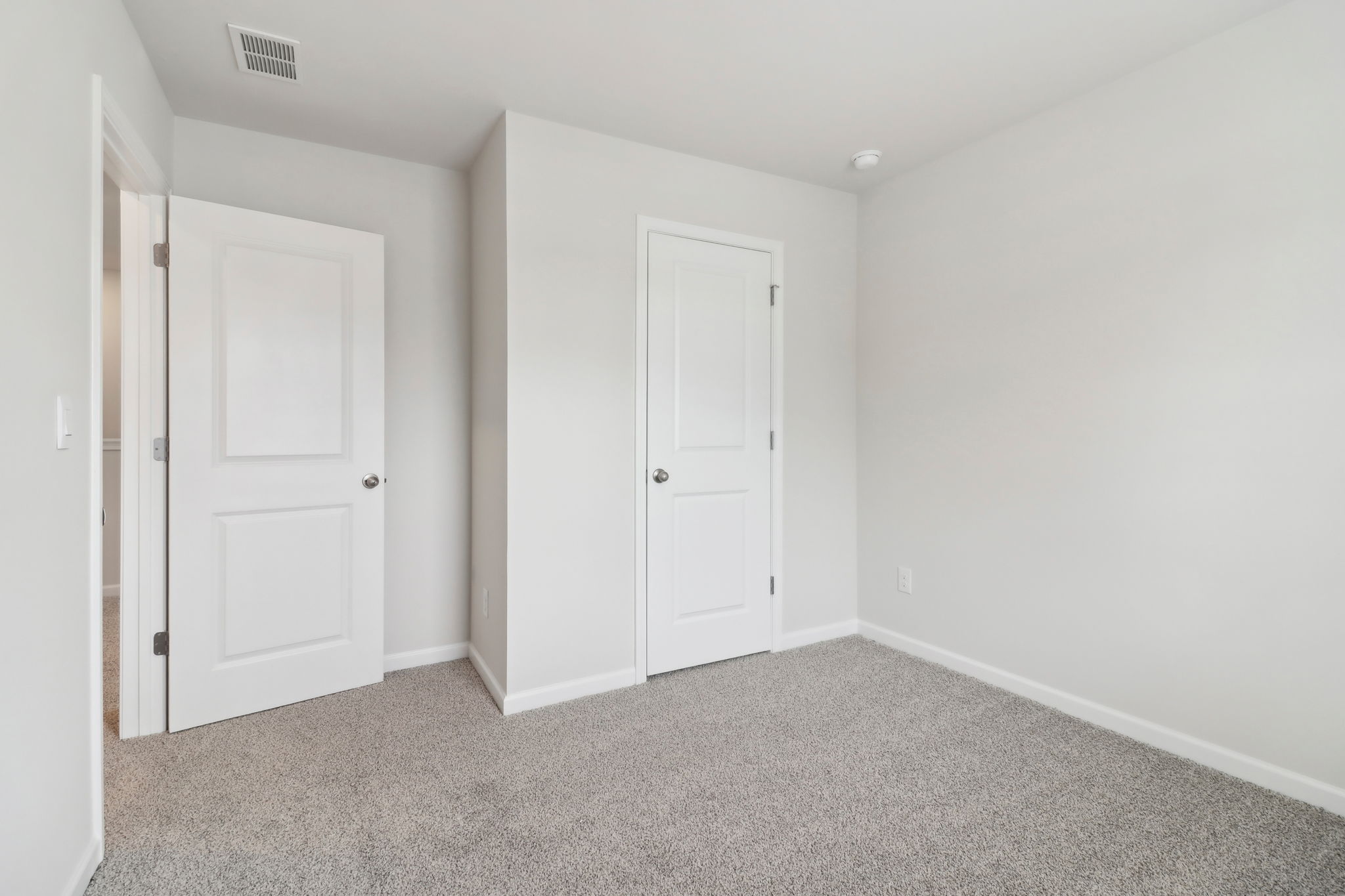 Atlanta - Hawthorne Station - 2764 Aralynn Wy, College Park, GA 30337 - 033