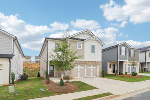 Atlanta - Hawthorne Station - 2764 Aralynn Wy, College Park, GA 30337 - 001