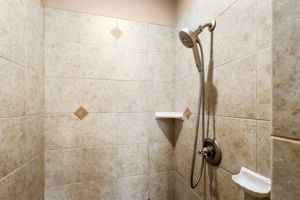 Photo 37