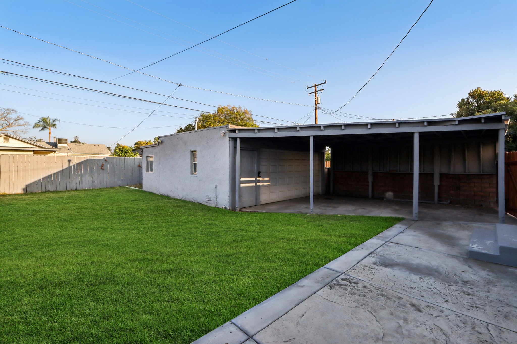 N East St-S2810-041.jpg