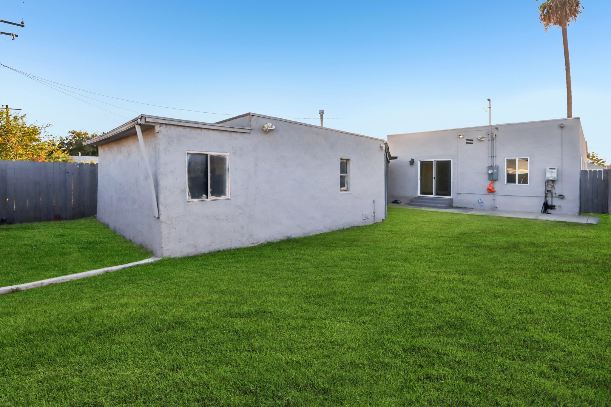 N East St-S2810-042.jpg