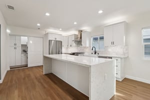 N East St-S2810-016.jpg