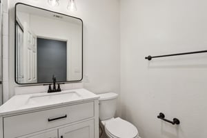 N East St-S2810-024.jpg