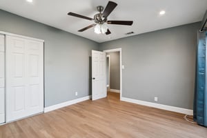 N East St-S2810-029.jpg