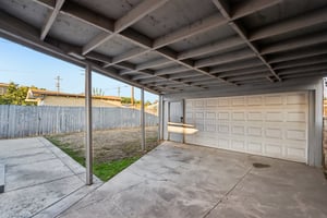 N East St-S2810-032.jpg