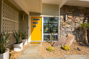 2766 E Livmor Ave, Palm Springs, CA 92262, US Photo 5
