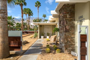  2766 E Livmor Ave, Palm Springs, CA 92262, US Photo 4
