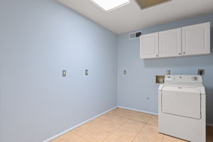 Laundry/Mud Room
