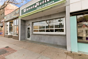  Photo 47